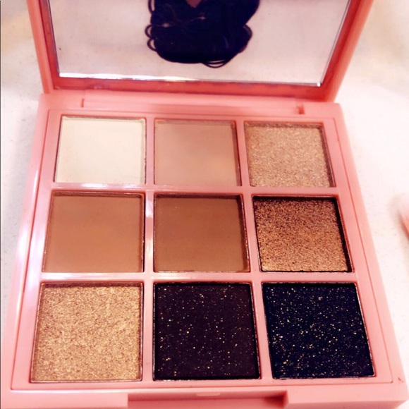 Eyeshadow Palette Natural shades - Picture 2 of 4